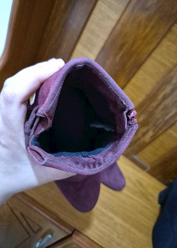 38 Beden bordo Renk bordo 8 cm topuklu 38 numara el yapımı botie 1 kere kullanıldı