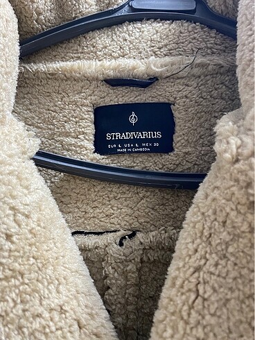 l Beden siyah Renk Stradivarius içi yünlü ceket