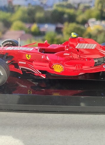  Beden Renk Ferrari formula 1 f1 Raikkonen Schumacher minichamps burago spar