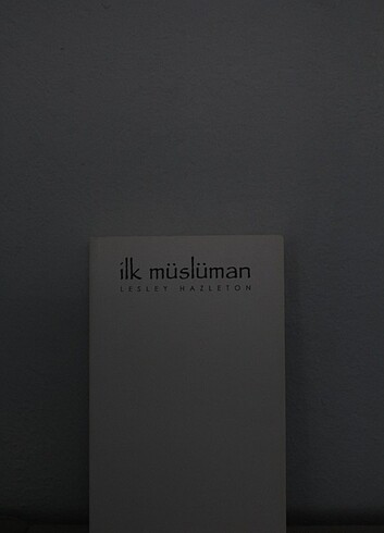 İlk müslüman adlı kitap 