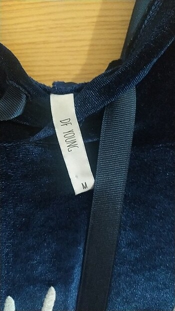 m Beden DEFACTO kadife pijama üstü