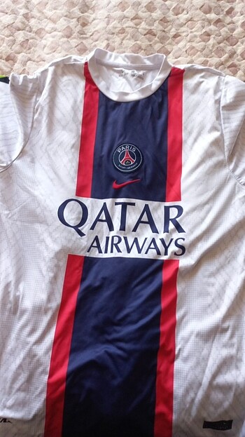 Neymar paris