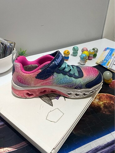 28 Beden Skechers(28)