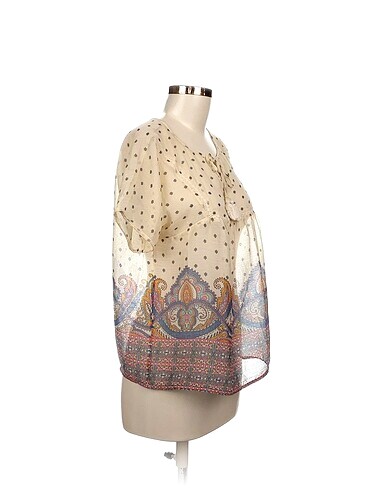 LC Waikiki Bluz %70 İndirimli. - Görsel 2