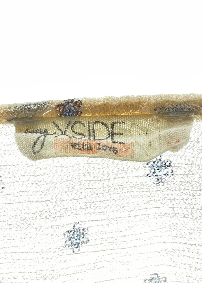 LC Waikiki Bluz %70 İndirimli. - Görsel 4