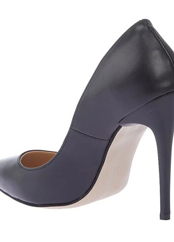 38 Beden Siyah Stiletto Topuklu Ayakkabı