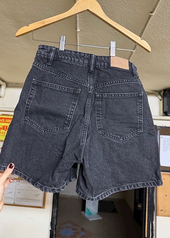 Gri Kadın Midi Denim Şort - Görsel 2