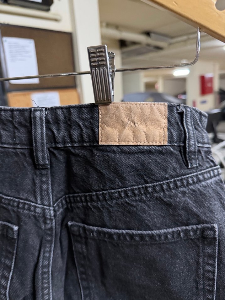 Gri Kadın Midi Denim Şort - Görsel 3