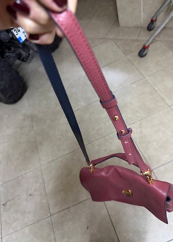 Bordo Deri Kadın Çanta Tokalı - Görsel 7