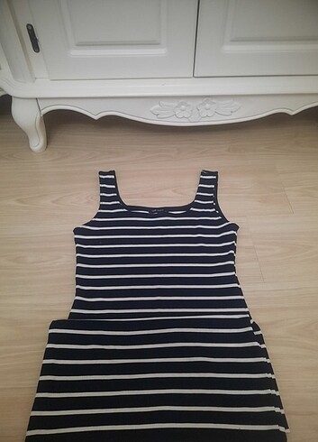 LC Waikiki Sıfır kol elbise