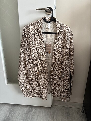 Mango Mango leopar desen keten blazer
