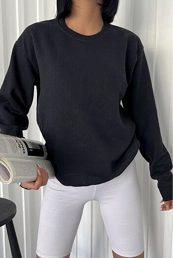l Beden siyah Renk SWEATSHİRT