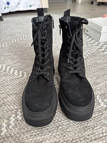 Nine west postal
