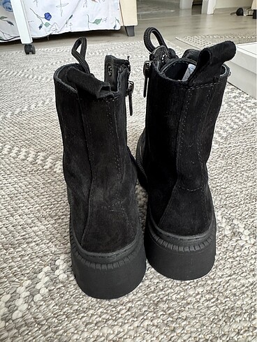 Nine West Nine west postal