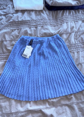 H&M Acik Mavi Pileli Triko Mini Etek
