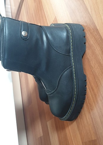 Deri Siyah Platform Topuklu Gotik Botlar - Görsel 4