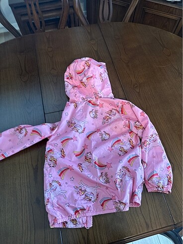 6 Yaş Beden pembe Renk Lcwaikiki kız çocuk yağmurluk unicorn