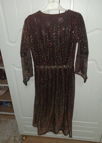 Parlak Detaylı Uzun Kollu V Yaka Gece Elbisesi - Görsel 6