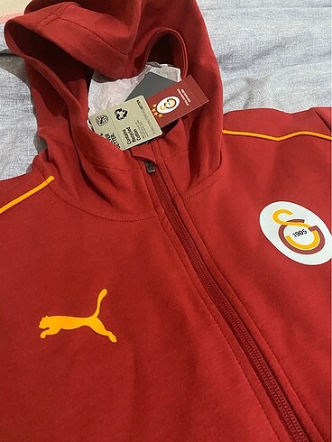 GS Store Galatasaray Puma A takım Fermuarlı Kapüşonly Sweatshirt