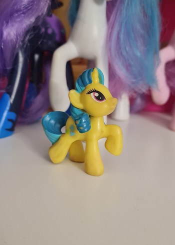 küçük pony