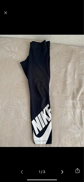 Nike tay