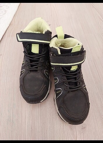 LC Waikiki Lcw erkek çocuk bot