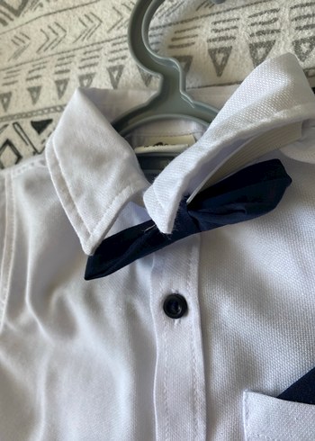 Beyaz Kısa Kollu Papyonlu Gömlek - Görsel 2