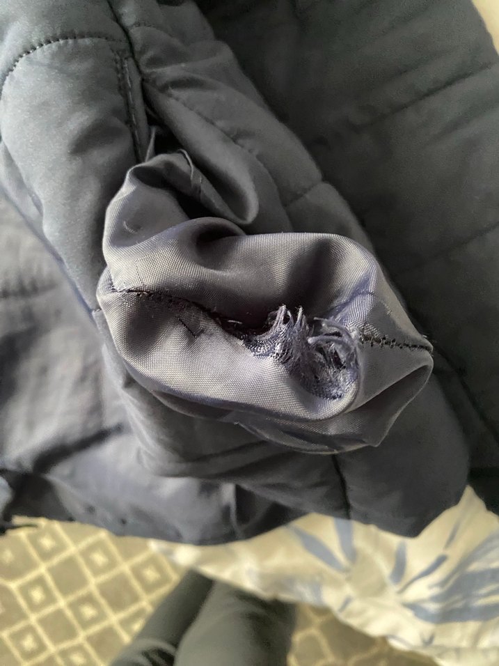 Lacivert Kapüşonlu Şişme Mont - Görsel 5