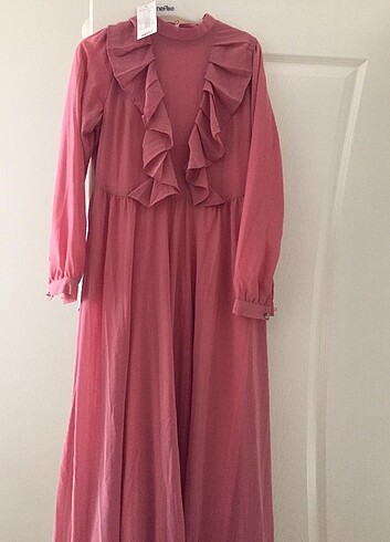 Pembe tesettür abiye 