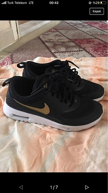 Thea nike