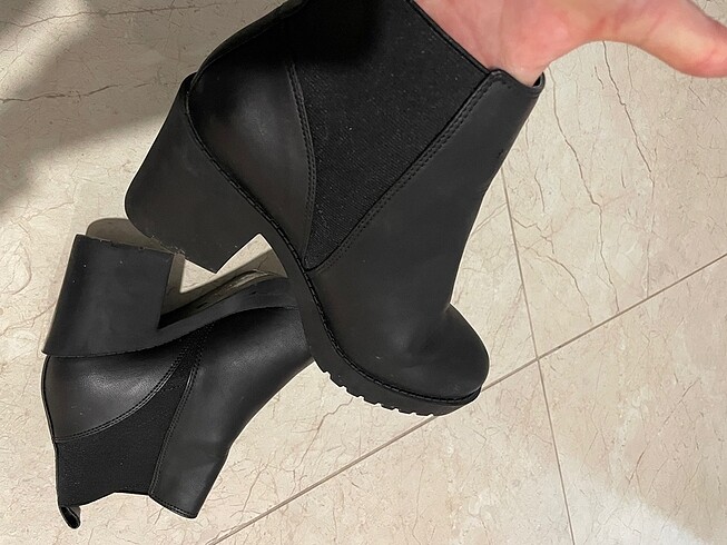 H&M H&M Siyah bot