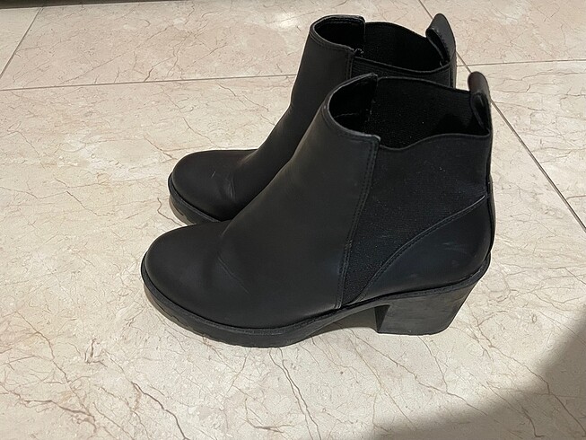 37 Beden siyah Renk H&M Siyah bot