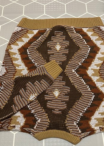 Bej Desenli Kadın Triko Kazak - Görsel 4