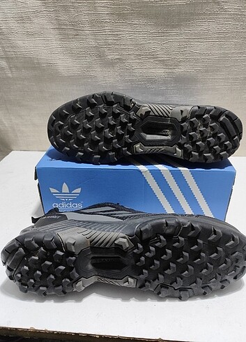44 Beden Adidas Terrex 