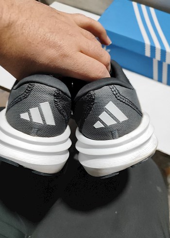 Adidas 47 numara - Görsel 4