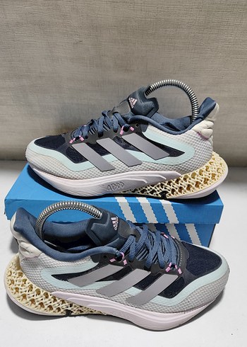 Adidas 39