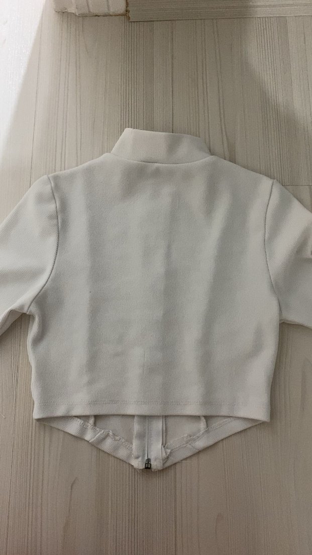 Beyaz Yüksek Yakalı Fermuarlı Kadın Ceket - Görsel 5