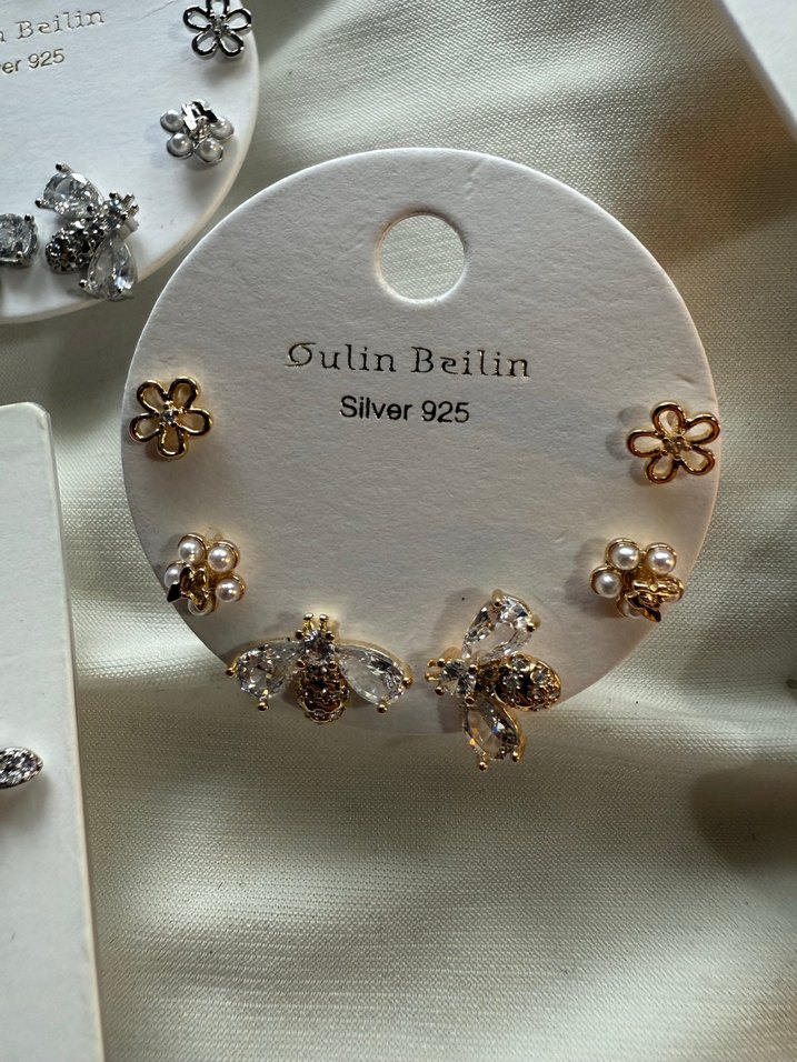 Çiçek Desenli Mini  Kadın Küpeler - Görsel 5