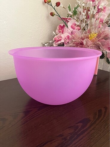 Tupperware Tupperware