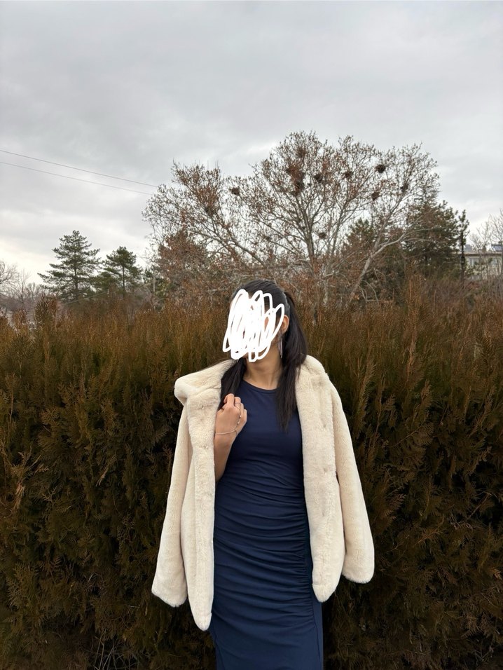 Kadın Beyaz Peluş Ceket - Görsel 2