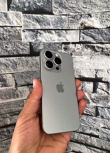 15 Pro 256 GB YD Kapanmama Garantili