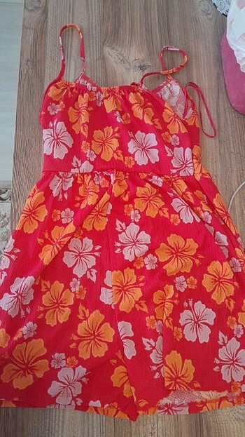 Şortlu tulum
