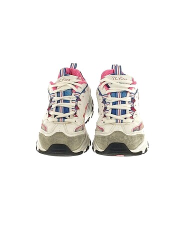 37 Beden Skechers Spor Ayakkabı %70 İndirimli.
