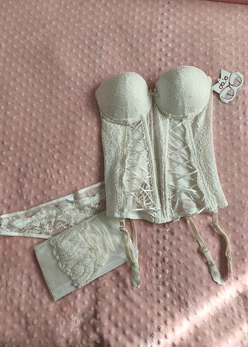 Obje Dantelli Beyaz Straplez Ekru Büstiyer Takım - Görsel 3