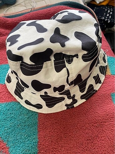 DESENLİ ŞAPKA - Görsel 4