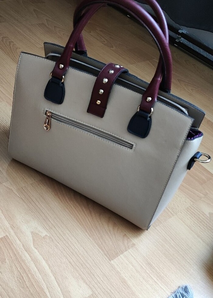Nas çok şık bir çanta - Görsel 2