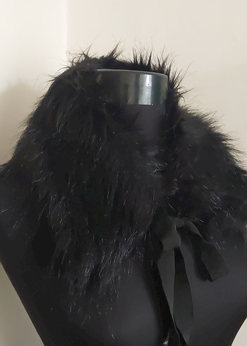 Kürk Detaylı Siyah Gotik Midi Yaka