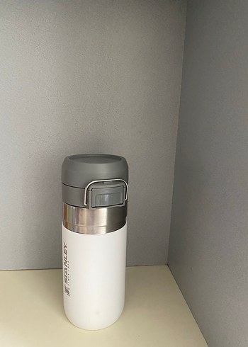 Beyaz Stanley Termos - Görsel 2