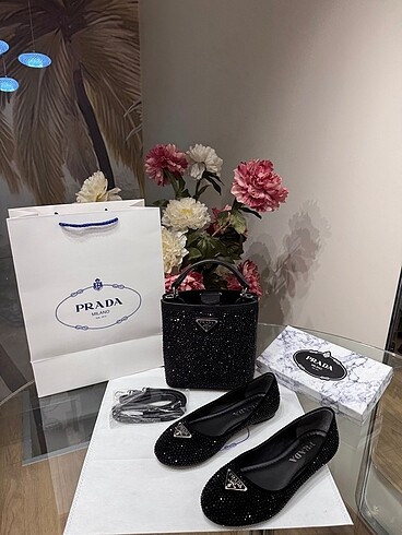 Prada PRADA