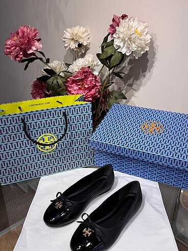 Tory burch